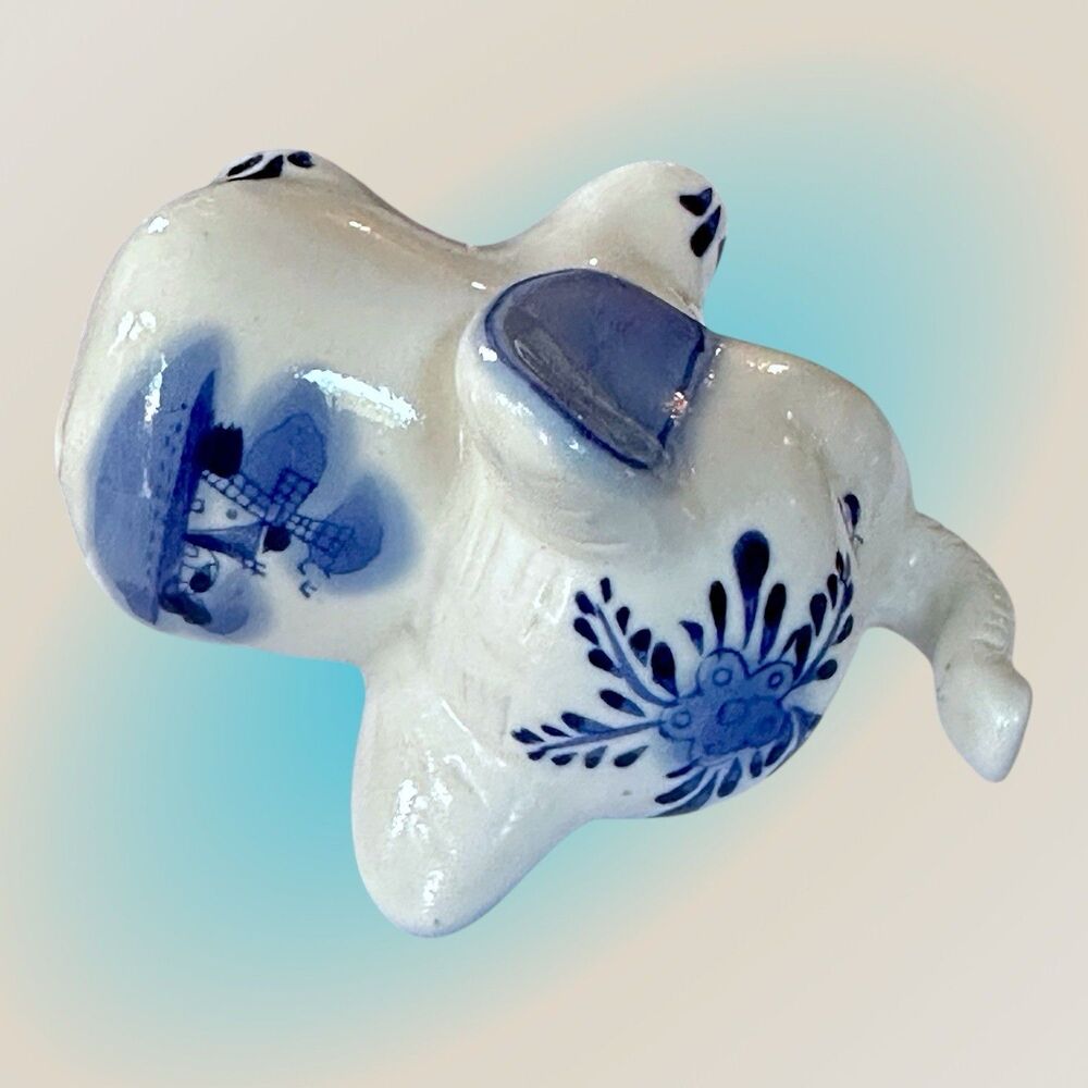 Aruba Souvenir Delft Blue Handpainted Ceramic Elephant Floral & Windmill Pattern - Picture 8 of 9